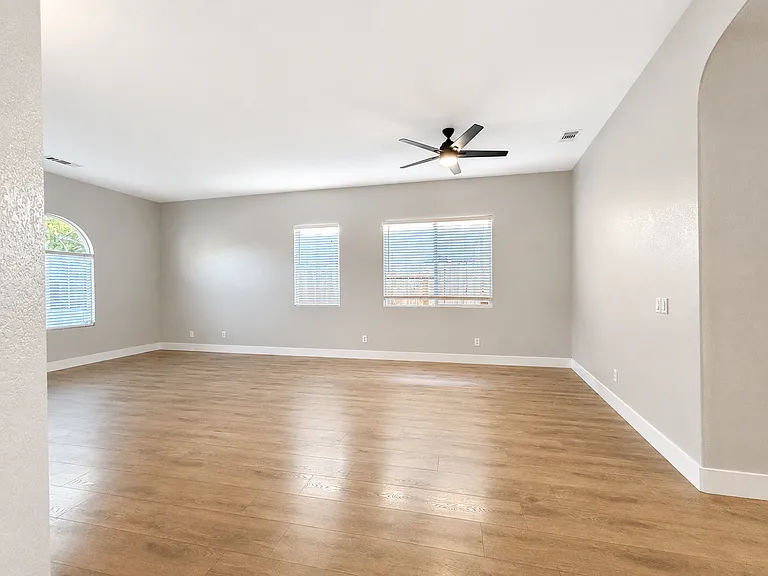 10163 Omeara Dr — Photo 9