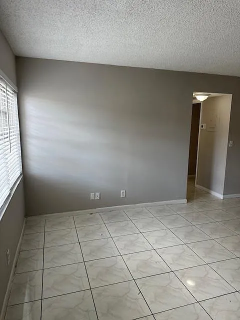 2 bed, 2.0 bath, 768 sqft, $1,850 — Photo 4