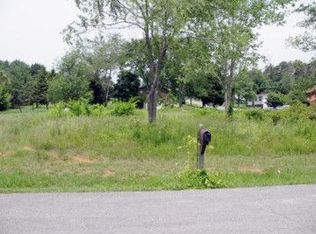 3105 Tagen Ln, Morristown, TN 37813