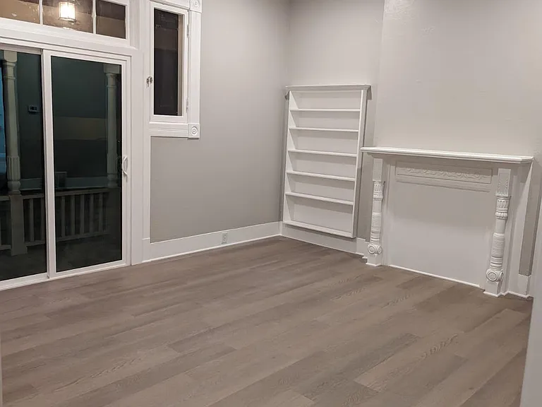 836 Monroe St — Photo 19