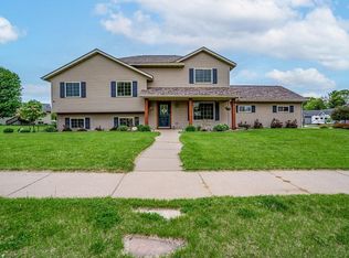 1930 Sloan Street, Eau Claire, WI 54703