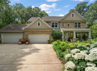 3933 Timberland Dr, Wheatfield, IN 46392