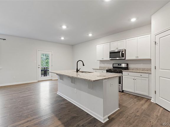 5th image of 7623 Sedge Dr