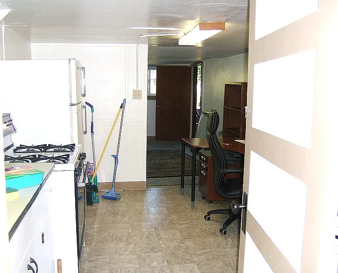 414 N Yakima Ave #4 — Photo 3