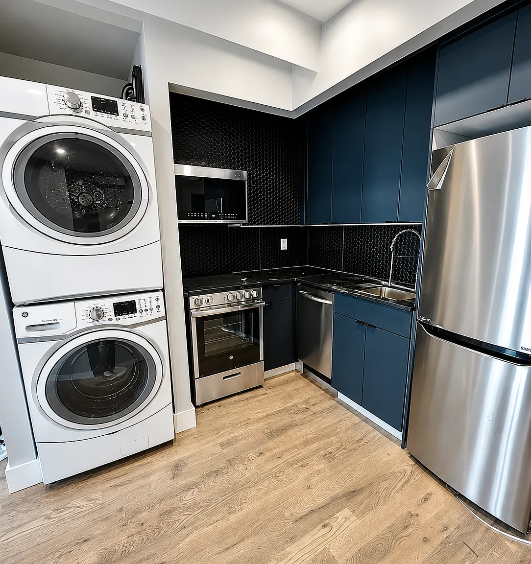 615 East 17th Street — Photo 1