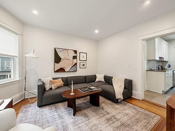 3rd image of 17 Belmont St #1