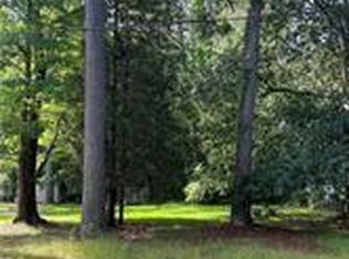 1041 Washington Dr, Chesapeake, VA 23322