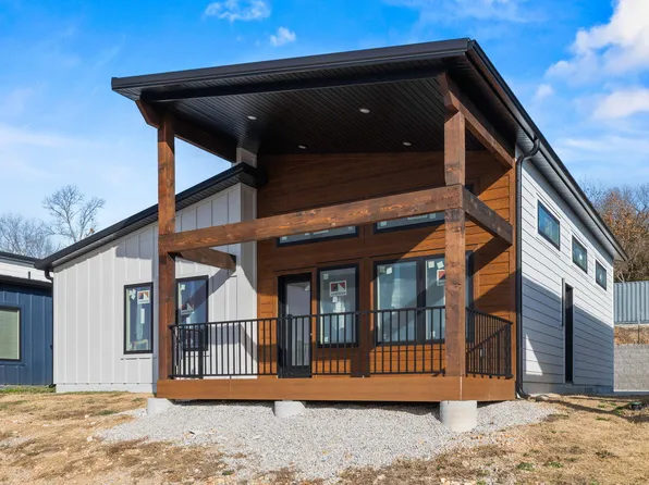 46 Teak Drive #17, Reeds Spring, MO 65737