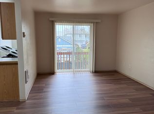 1328 W Ida St, Stayton, OR 97383