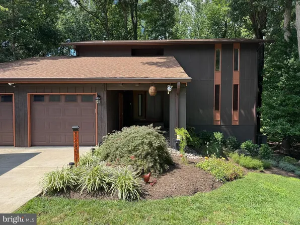 12314 Beechnut Ct, Woodbridge, VA 22192