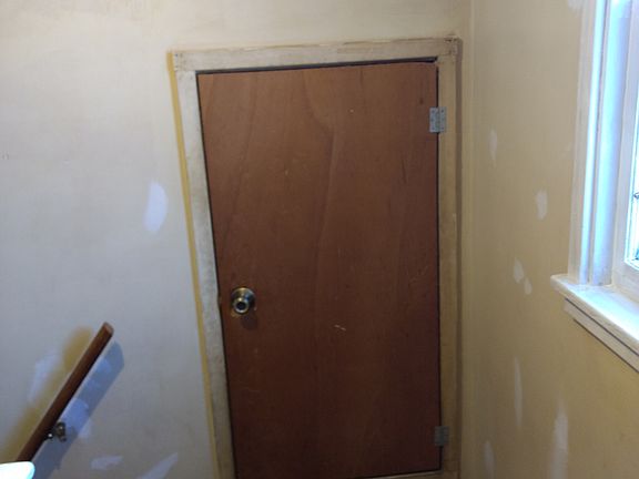 5th image of 6650 Center Ave