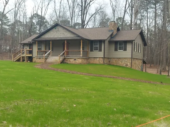 5570 Hillview Dr, Oxford, GA 30054