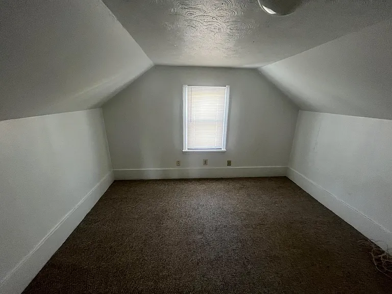 2924 S Franklin Street Rd — Photo 8
