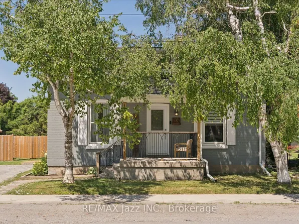 360 Mill St, Brock, ON L0K 1A0