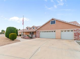 14728 Nokomis Rd, Apple Valley, CA 92307