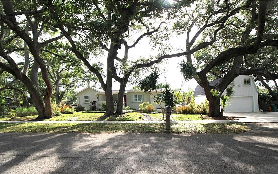 1st image of 2436 Navarez Ave