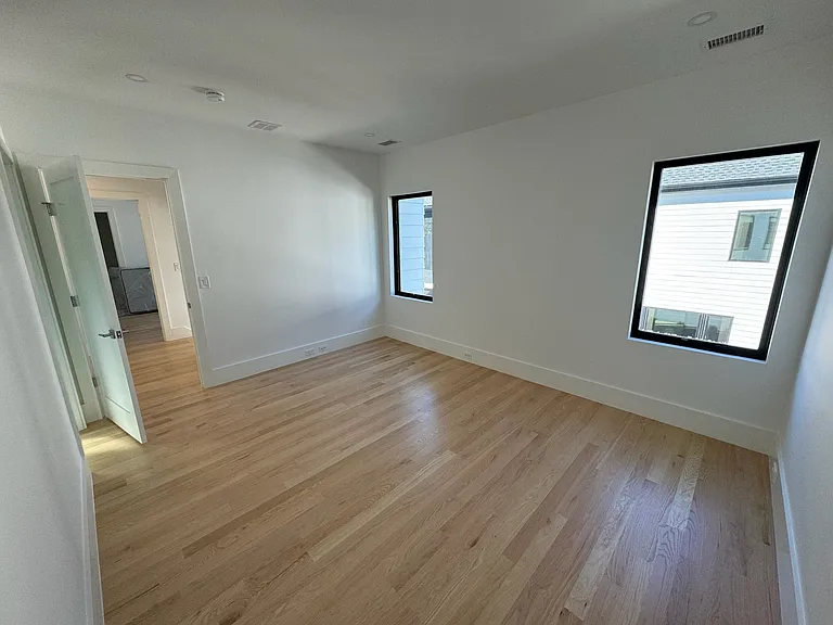 167 Winchester St #D — Photo 44