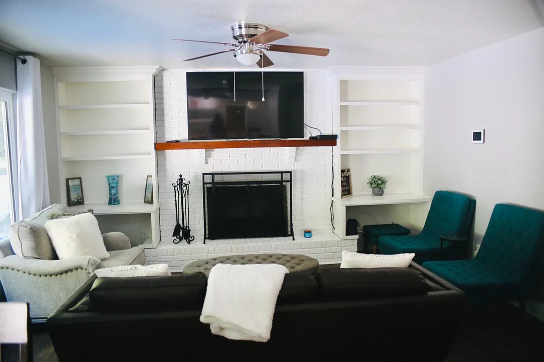 5 bed, 1894 sqft, $2,600 — Photo 4