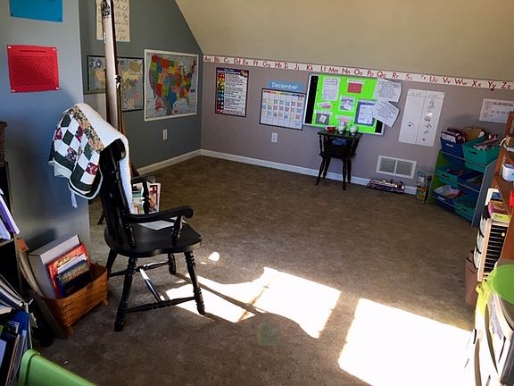 MainHouse 2nd fl bdrm (3of3)