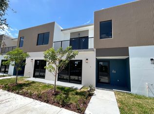 14569 SW 262nd St #1, Homestead, FL 33032