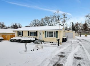911 24th Ave, Council Bluffs, IA 51501
