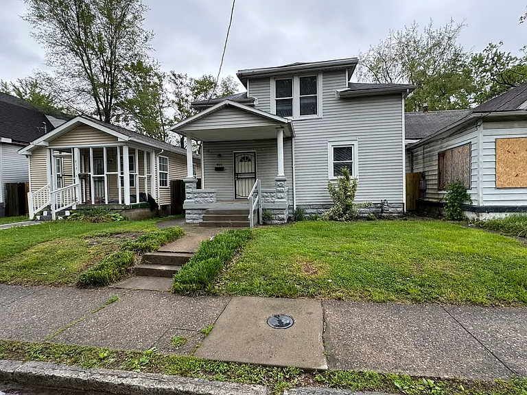 821 S 36th St — Photo 1