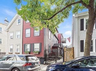 75 Pearl St, Charlestown, MA 02129