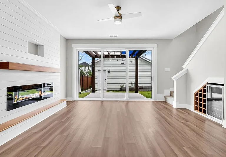396 Ripple Park Dr — Photo 10