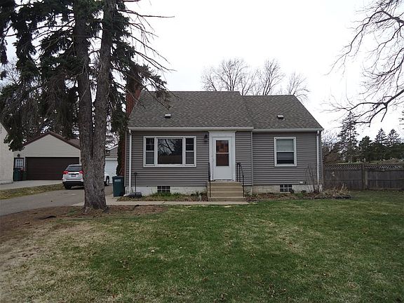 2nd image of 1755 Tatum St
