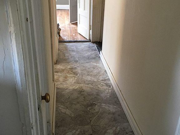 4th image of 257 Warburton Ave