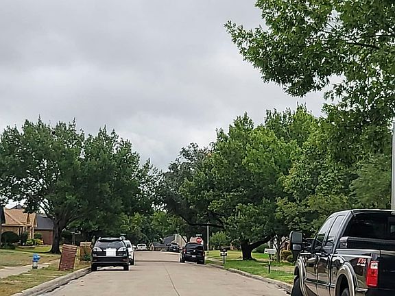 5th image of 1820 Island View Dr