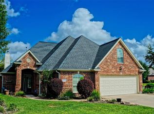405 Scattered Oaks Cir, Brenham, TX 77833