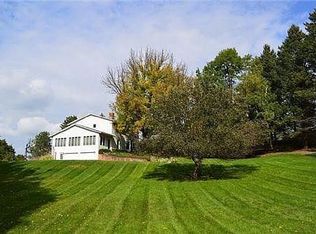 1113 Willis Hill Rd, Victor, NY 14564