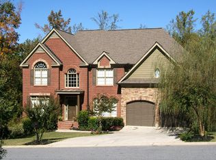 6835 Crofton Dr, Alpharetta, GA 30005