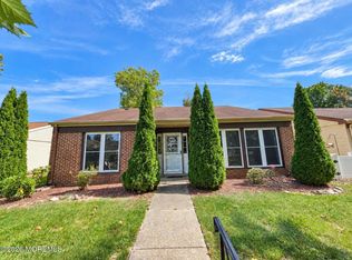 915A Liverpool Circle, Manchester, NJ 08759