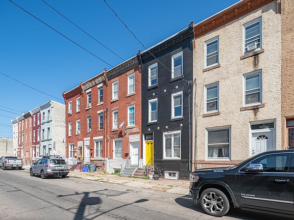 2nd image of 2005 W Westmoreland St #1