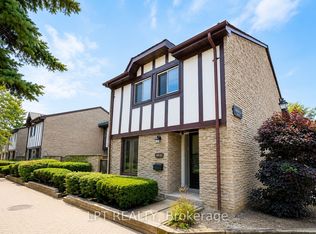100 Burrows Hall Blvd #63, Toronto, ON M1B1M7