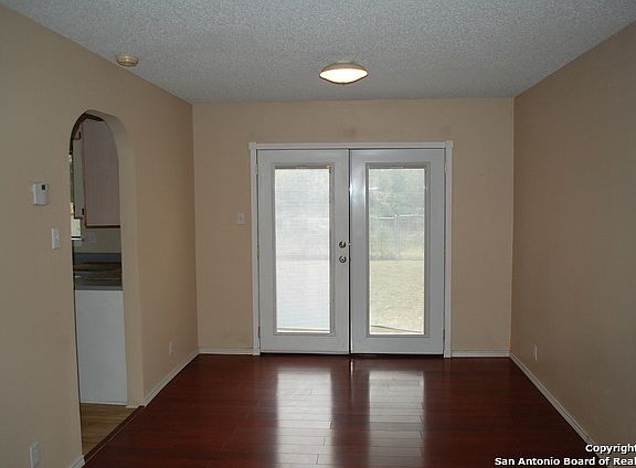 5th image of 9704 Ivy Plain Dr