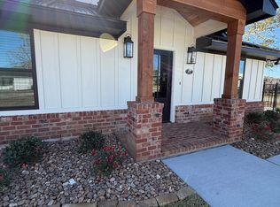 109 W Louisiana St #1, Brazoria, TX 77422