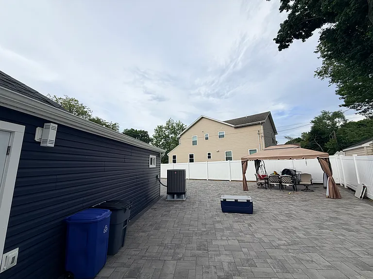 W Seaman Ave — Photo 14