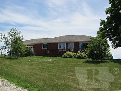 1st image of 2690 Hyacinth Ave