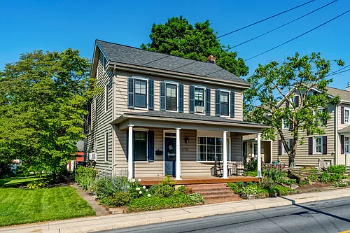 6090 Lemon St Photo 1