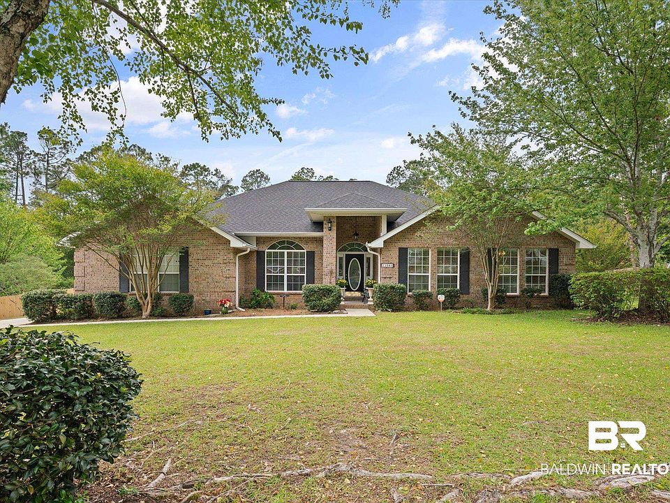 1st image of 11041 Holly Ct