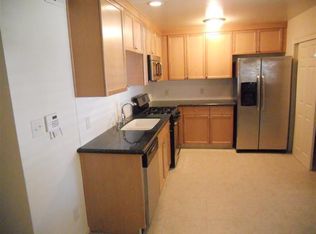 4953 N Holt Ave APT 102, Fresno, CA 93705