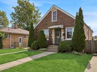 7241 W 62nd St, Summit, IL 60501