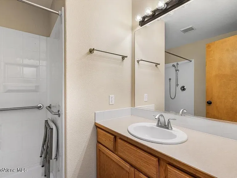 842 N Doryport Ct — Photo 8