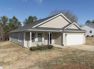 104 Rose Ln, Liberty, SC 29657