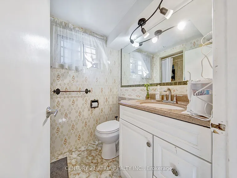 43 Aragon Ave #A — Photo 10