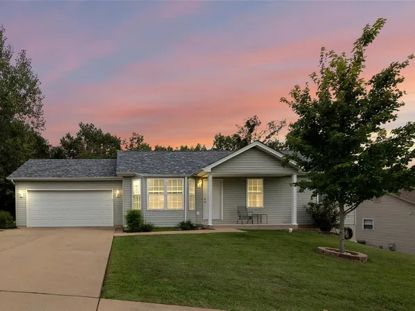 5552 Red Tailed Hawk Dr, Hillsboro, MO 63050