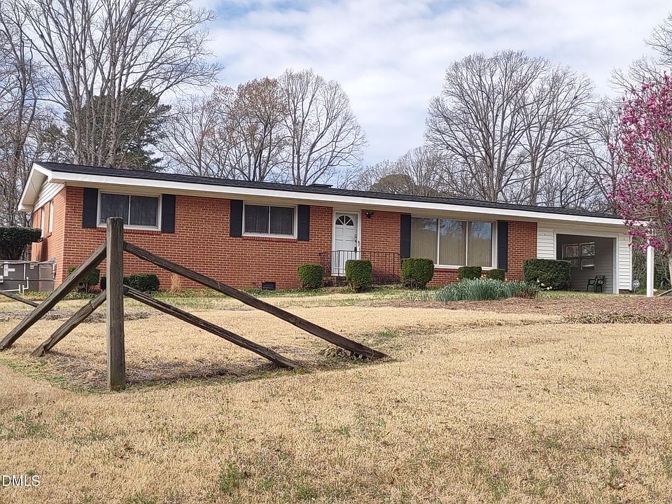 1st image of 204 Kirvin Ct